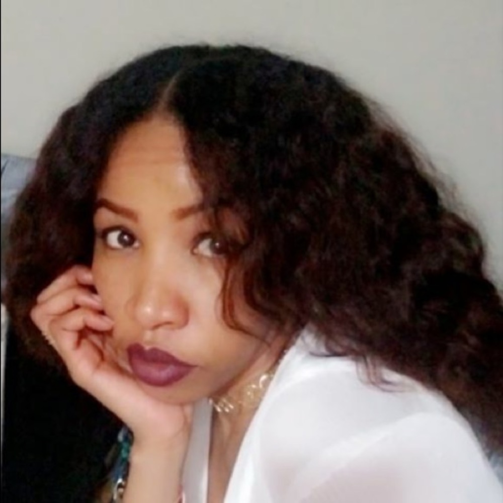 Meet your Posher, Mariam